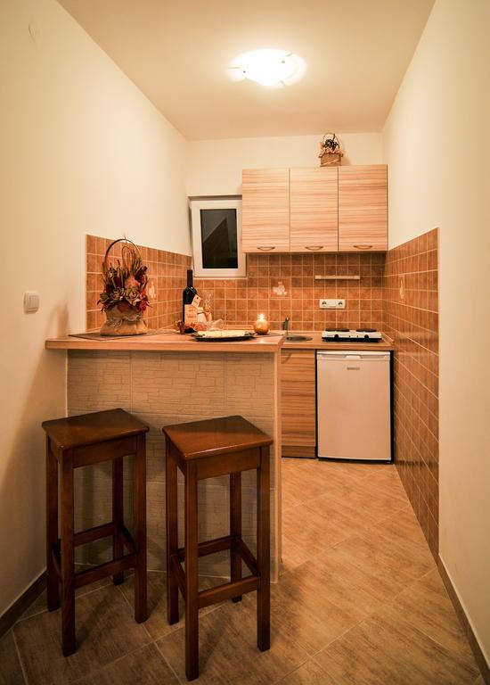 Apartments Samardzic Тиват Екстериор снимка