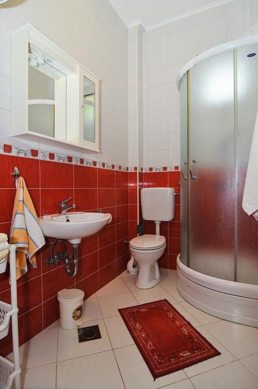 Apartments Samardzic Тиват Екстериор снимка
