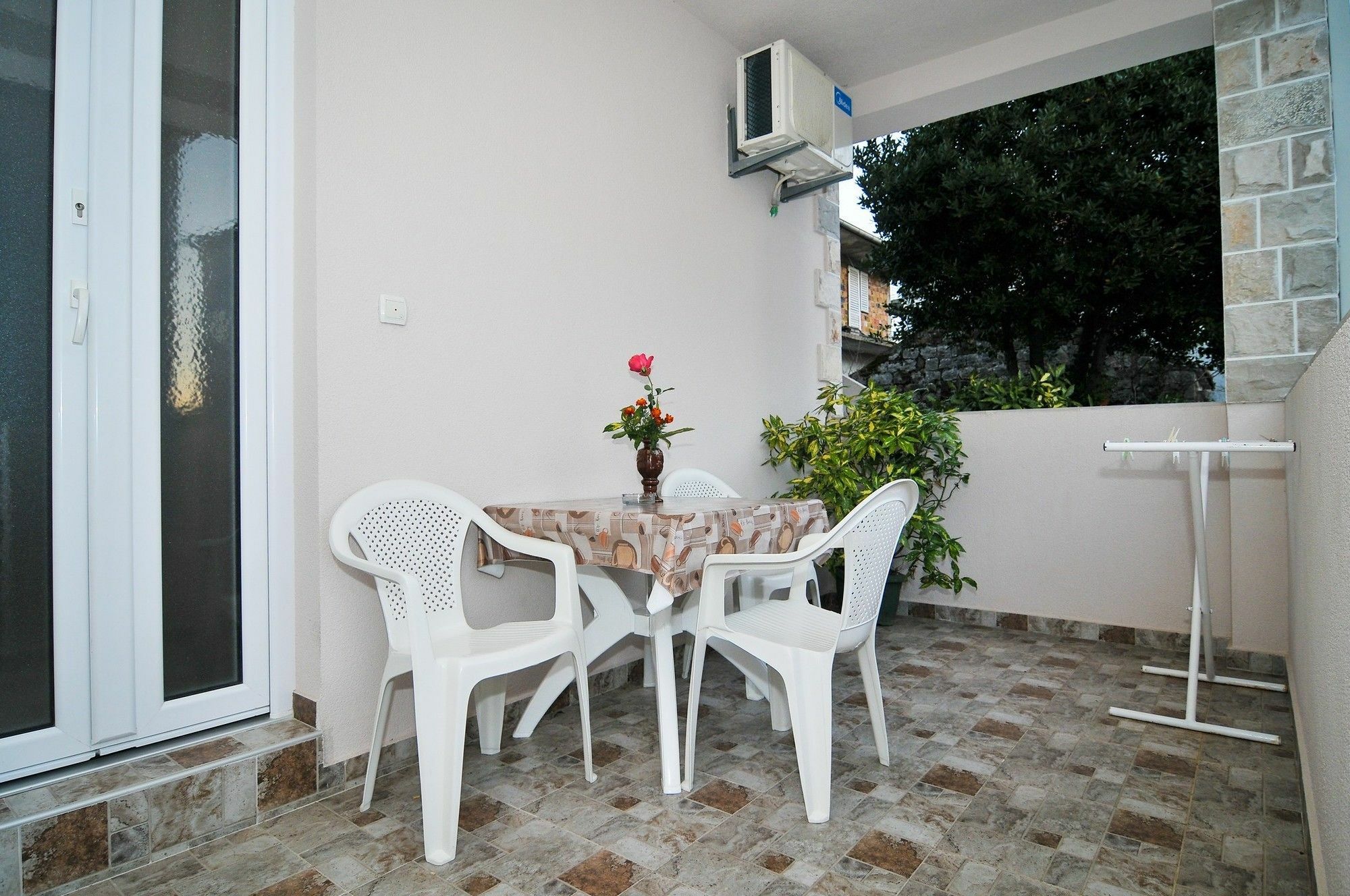Apartments Samardzic Тиват Екстериор снимка