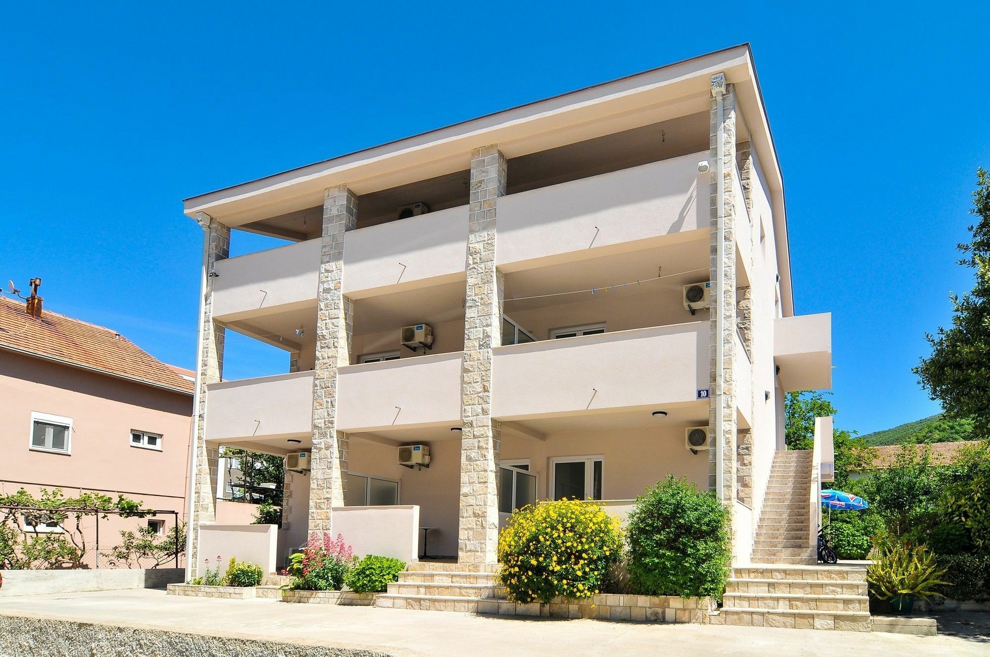 Apartments Samardzic Тиват Екстериор снимка